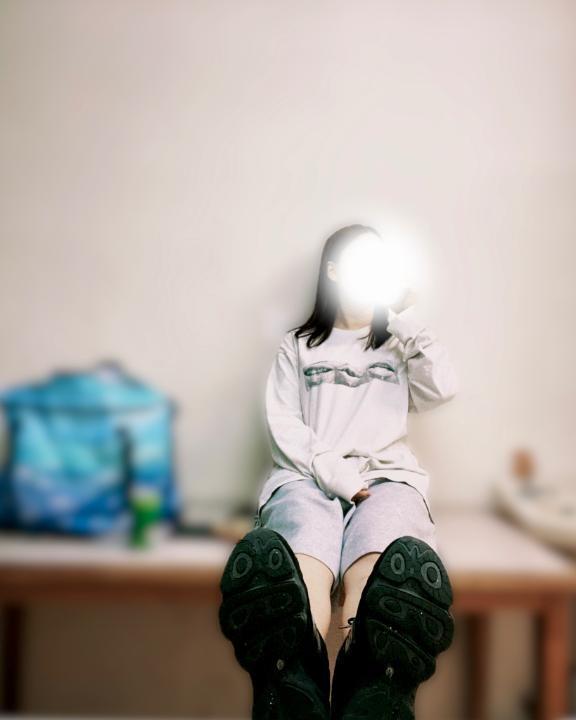 背伸びしていた影