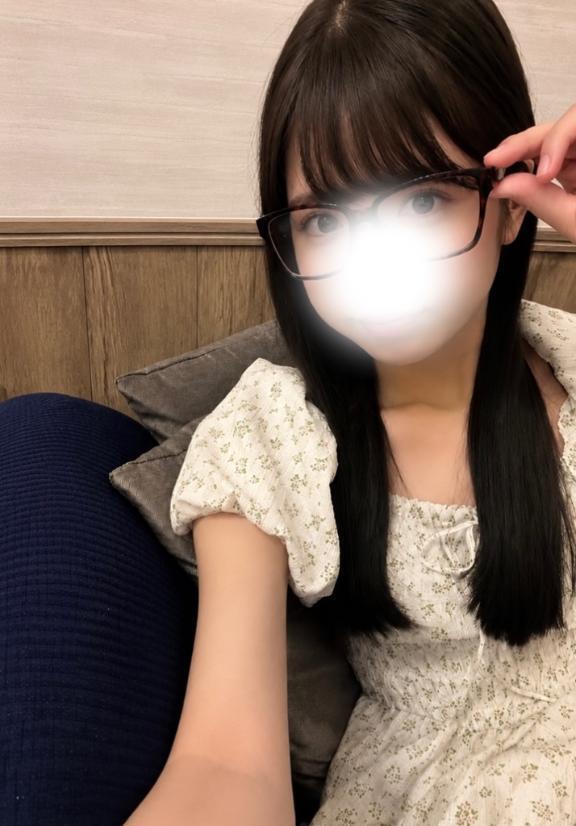 メガネ｜写メ日記｜ちか｜銀座・新橋・汐留 一般デリヘル 贅沢なひと時