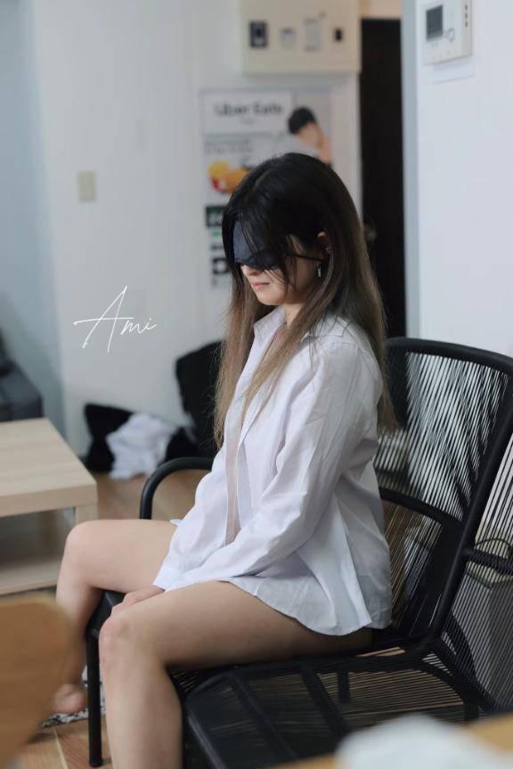 目隠しして｜写メ日記｜成瀬あみ｜品川・五反田 一般デリヘル 五反田発　痴漢電車or全裸入室