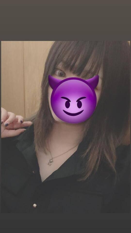 妄想夜日記｜写メ日記｜森乃くるみ｜品川・五反田 一般デリヘル 五反田発　痴漢電車or全裸入室