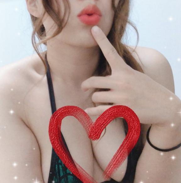 この的に狙って…♡