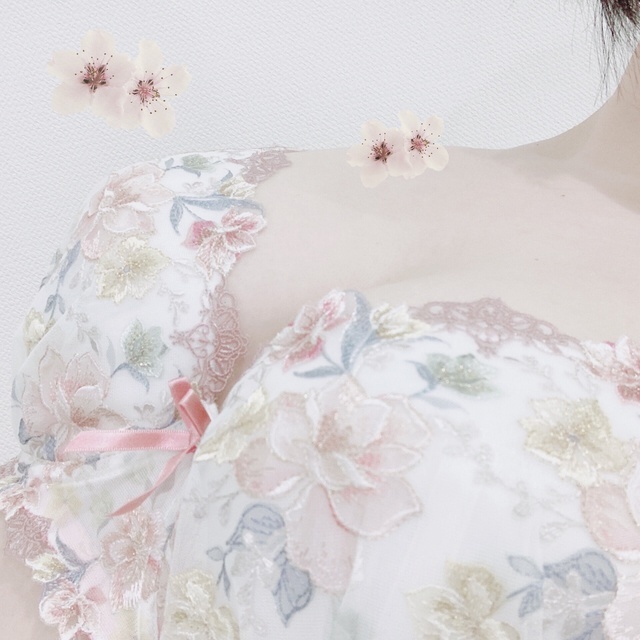 おっぱい重くて肩ゴリッゴリ🦍🖤