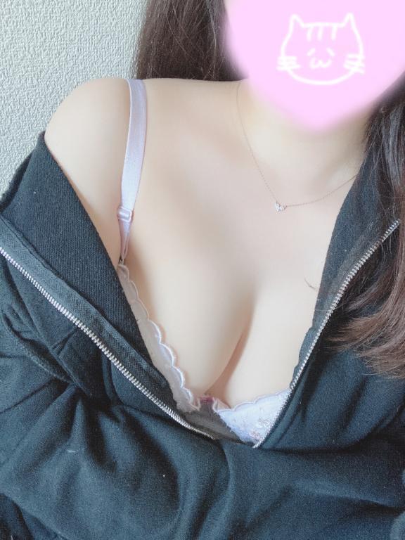 ひさしぶりの出勤｜写メ日記｜松川うゆ｜新宿 出張エステ 断りきれない美人マッサージ嬢たち