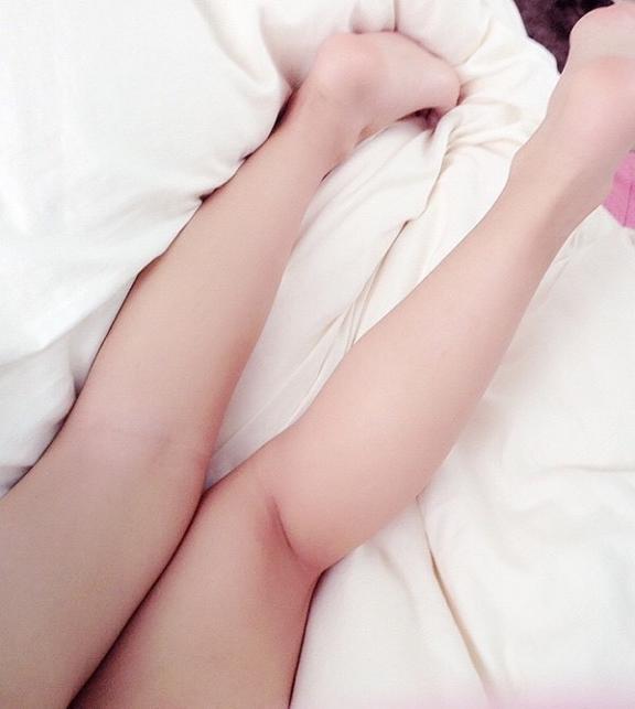 コナンのテーマソングかかる…｜写メ日記｜秋山ななみ｜新宿 出張エステ 断りきれない美人マッサージ嬢たち