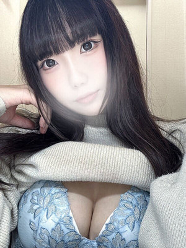 飯田あこ