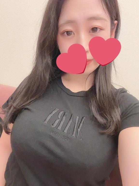 ⭐レア出勤⭐｜写メ日記｜如月めがみ｜新宿 出張エステ 断りきれない美人マッサージ嬢たち