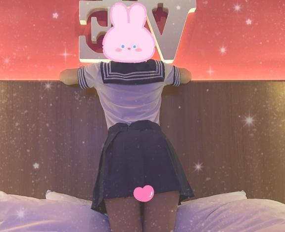 珍しく深夜もいます🌙｜写メ日記｜小林れいこ｜新宿 出張エステ 断りきれない美人マッサージ嬢たち