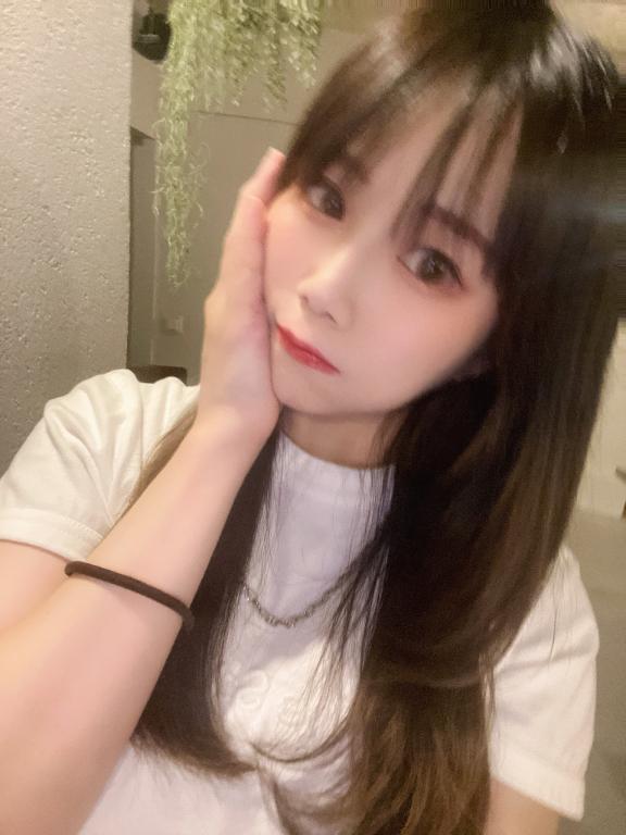 8月もよろしくねん｜写メ日記｜仲西みな｜新宿 出張エステ 断りきれない美人マッサージ嬢たち