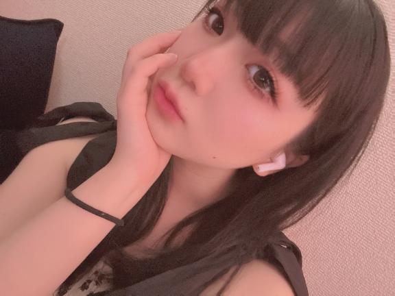 新しく宣材写真公開中｜写メ日記｜飯島なゆか｜新宿 出張エステ 断りきれない美人マッサージ嬢たち