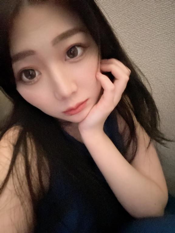 夜ご飯前に🌙🍚｜写メ日記｜飯島なゆか｜新宿 出張エステ 断りきれない美人マッサージ嬢たち