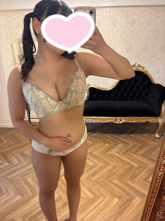 おはよう〜｜写メ日記｜小倉こと｜新宿 出張エステ 断りきれない美人マッサージ嬢たち