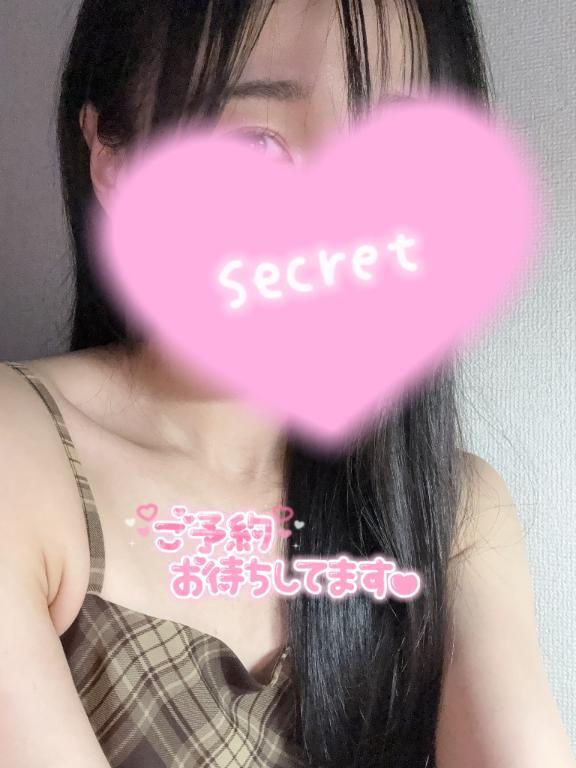 8月｜写メ日記｜宇多田さら｜新宿 出張エステ 断りきれない美人マッサージ嬢たち