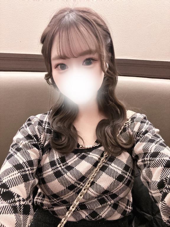 🤍出勤！｜写メ日記｜山野あき｜新宿 出張エステ 断りきれない美人マッサージ嬢たち