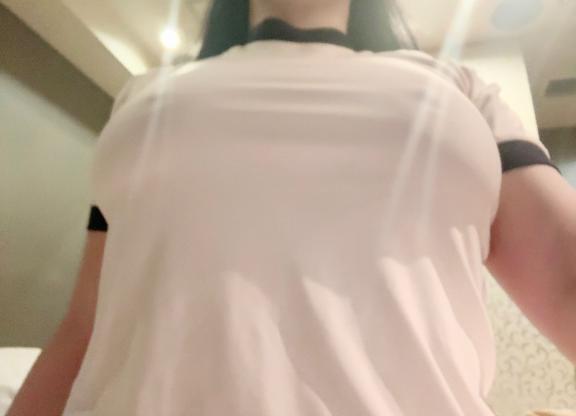 隣にエロボディ｜写メ日記｜東十条なずな｜新宿 出張エステ 断りきれない美人マッサージ嬢たち