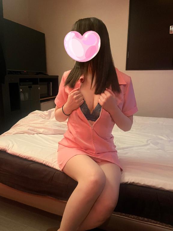出勤｜写メ日記｜深田りょうか｜新宿 出張エステ 断りきれない美人マッサージ嬢たち