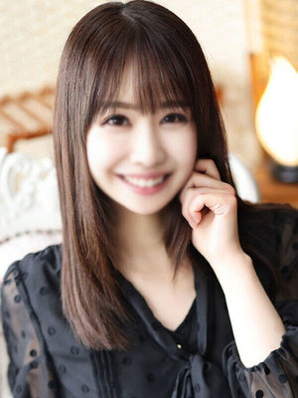 深田りょうか