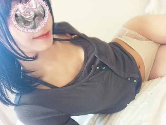 新年一発目🌸とお礼｜写メ日記｜矢部ひなた｜新宿 出張エステ 断りきれない美人マッサージ嬢たち