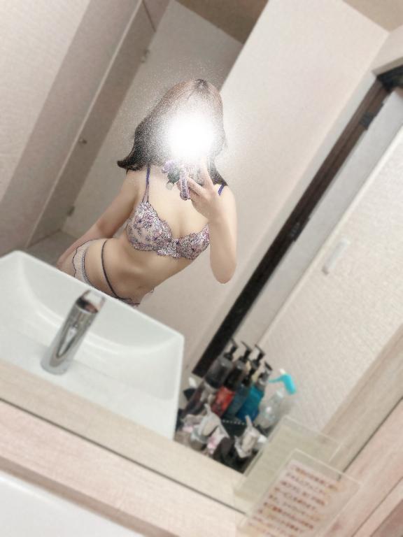 ㊙️ジュポジュポが得意｜写メ日記｜橋野ゆん｜新宿 出張エステ 断りきれない美人マッサージ嬢たち