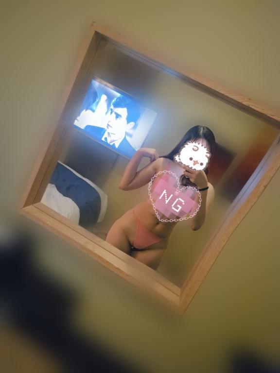 おはよう🩷｜写メ日記｜西野まなつ｜新宿 出張エステ 断りきれない美人マッサージ嬢たち