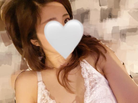 出勤(˶˙º̬˙˶ )🏳️｜写メ日記｜百合園さな｜新宿 出張エステ 断りきれない美人マッサージ嬢たち