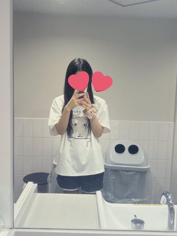 出勤中です！｜写メ日記｜内野しおり｜新宿 出張エステ 断りきれない美人マッサージ嬢たち