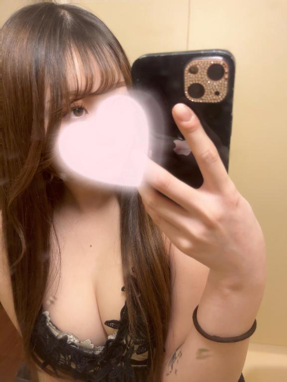 ⭐️お礼⭐️｜写メ日記｜内海れいな｜新宿 出張エステ 断りきれない美人マッサージ嬢たち