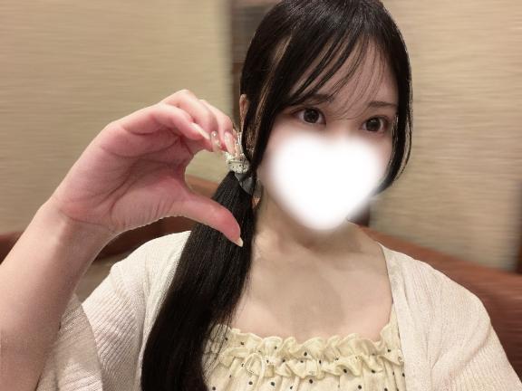 🌻22時半〜🌻｜写メ日記｜森田しほ｜新宿 出張エステ 断りきれない美人マッサージ嬢たち