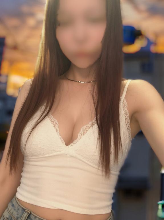 👼薄着の天使👼｜写メ日記｜星海るる｜新宿 出張エステ 断りきれない美人マッサージ嬢たち