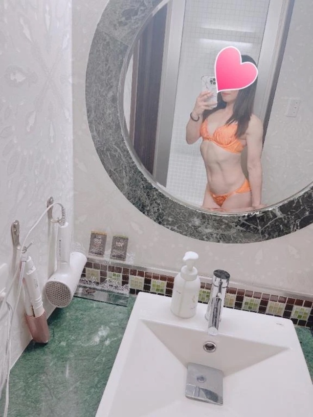 次回　　26日火曜　14:00-22:00