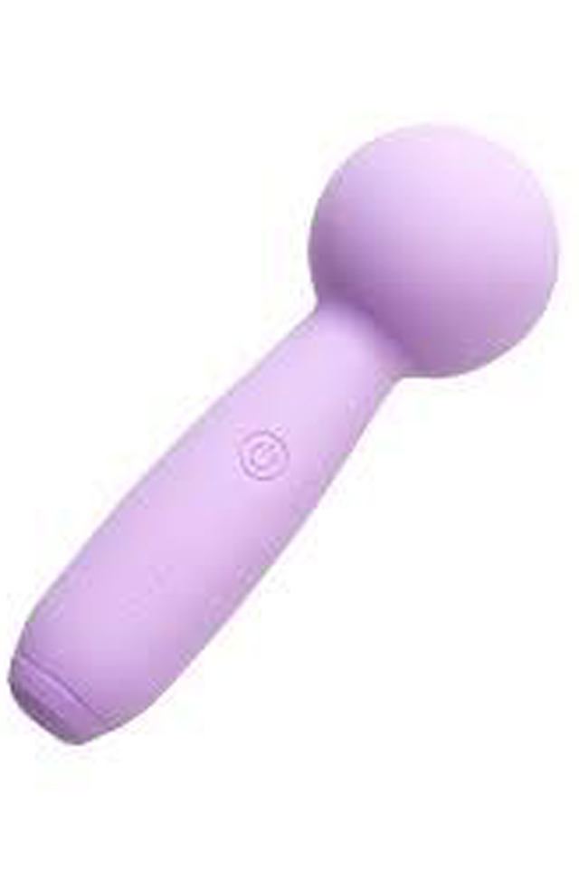 こんばんは    最近、雨が多くて少し憂鬱な愛羅です。    ご主人様方は雨の日｜写メ日記｜星　愛羅｜池袋 出張SM 電マ惑星 イラマチーオ池袋店