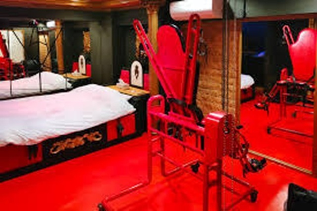 実を言うと、まだアルファインに行ったことがありません。  画像で見たりスタッフさ｜写メ日記｜羽山　ノヴァ｜池袋 出張SM 電マ惑星 イラマチーオ池袋店