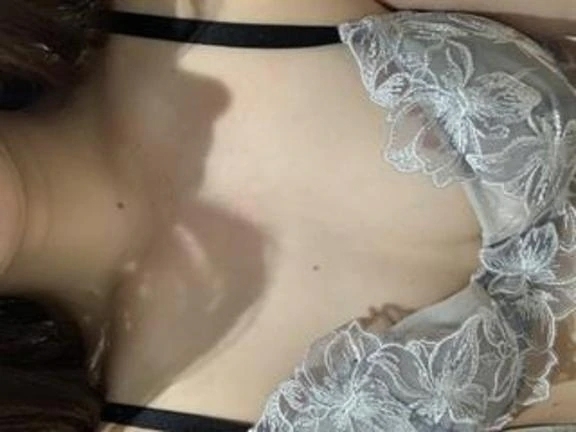 今日出勤してます^ ^｜写メ日記｜安岡　まいか｜新宿 出張SM 電マ惑星 イラマチーオ新宿店