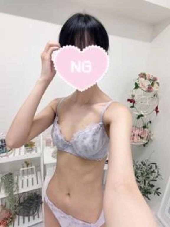 黒髪にしましたー！｜写メ日記｜花京院　こはる｜新宿 出張SM 電マ惑星 イラマチーオ新宿店