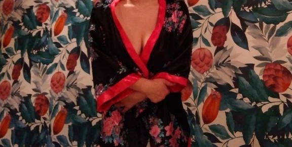 出勤中｜写メ日記｜シュルツ｜鶯谷 一般デリヘル 鶯谷デッドボール