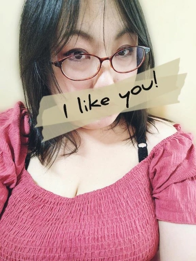 しっとりしてるの…｜写メ日記｜畔柳(くろやなぎ)｜鶯谷 一般デリヘル 鶯谷デッドボール
