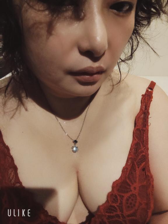 お礼♡激しい腰の動きで…