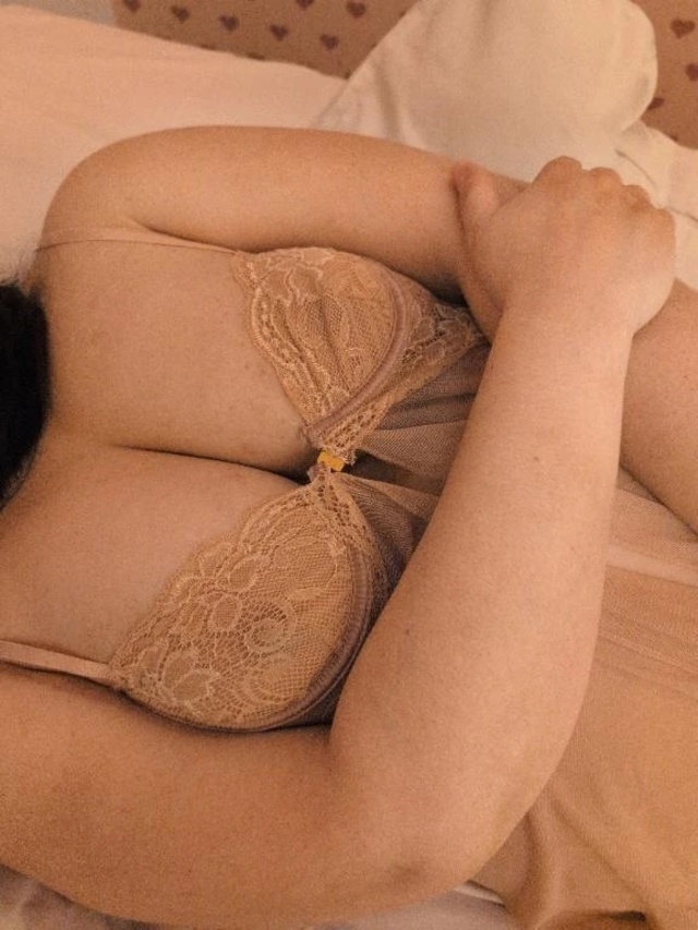 曜日ごとの出勤について｜写メ日記｜門別(モンベツ)｜鶯谷 一般デリヘル 鶯谷デッドボール