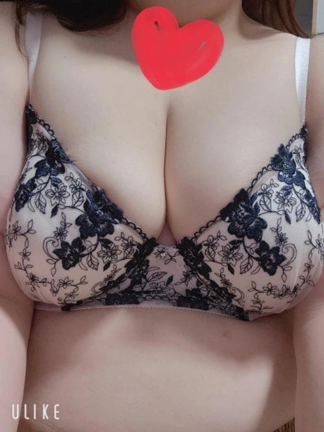 今朝も寒いですね(っ´ω`c)｜写メ日記｜武内｜鶯谷 一般デリヘル 鶯谷デッドボール