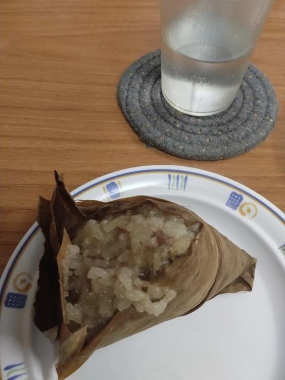 お腹すいた｜写メ日記｜エーカー｜鶯谷 一般デリヘル 鶯谷デッドボール