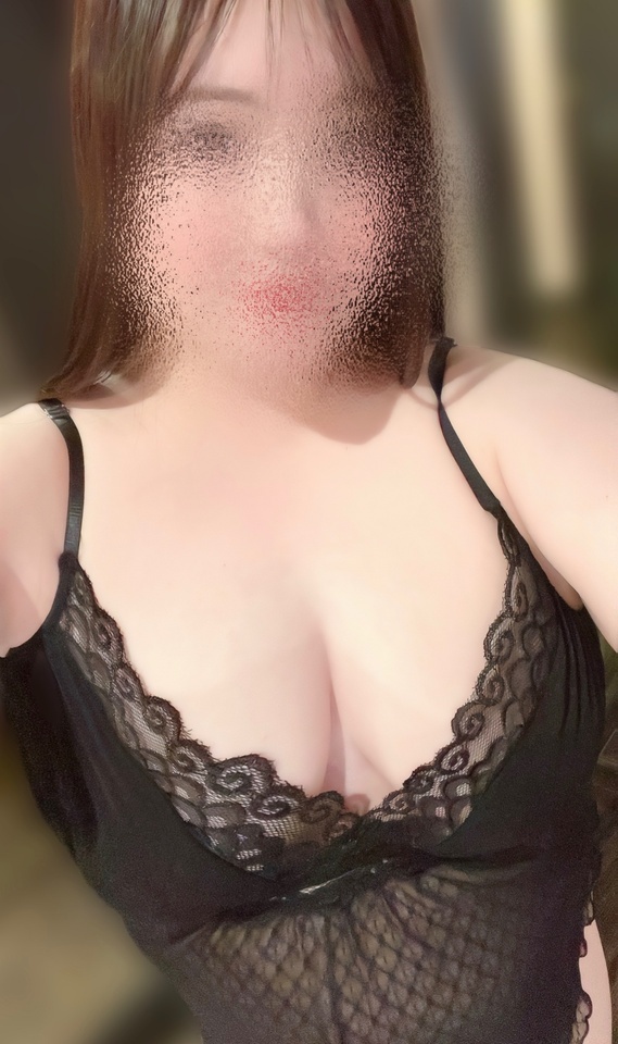 今年も残り約1ヶ月…|写メ日記|かれん|鶯谷 ぽっちゃりデリヘル 豊満熟女