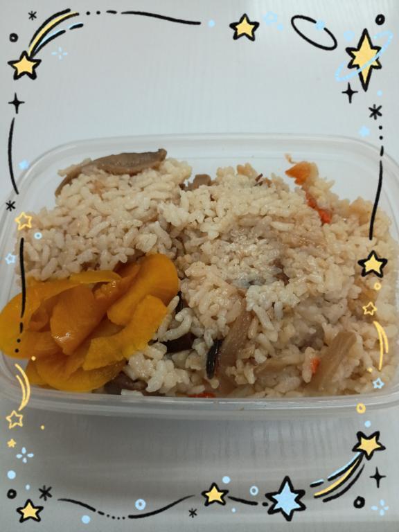 お昼ゴハン？夜ゴハン？？？
