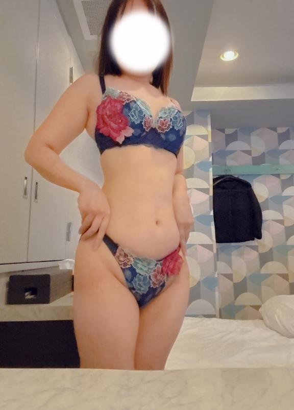 11月もあと7日｜写メ日記｜あんず｜新宿 人妻デリヘル 新宿・新大久保おかあさん