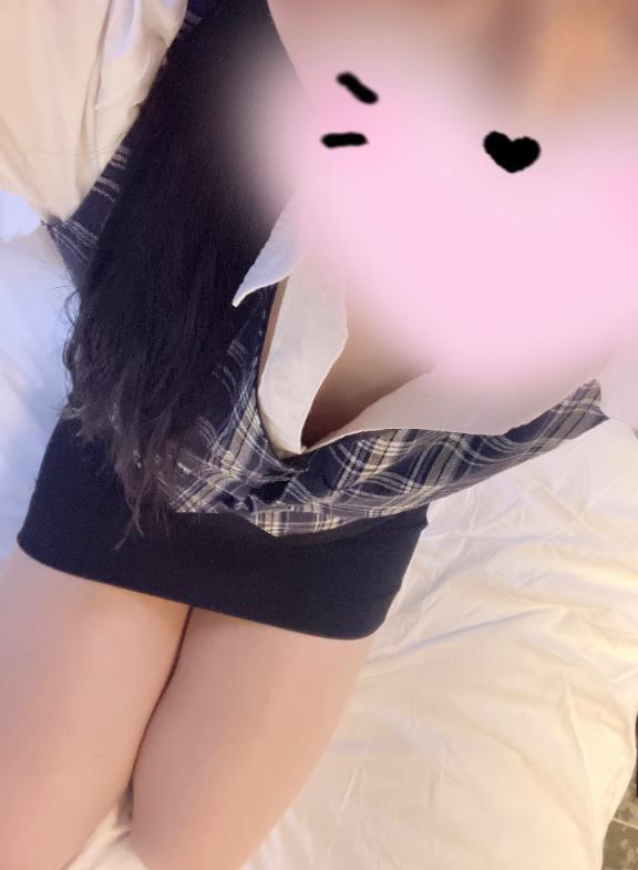 11月⭐︎3日間勤務追加いたしました｜写メ日記｜とも｜新宿 人妻デリヘル 新宿・新大久保おかあさん