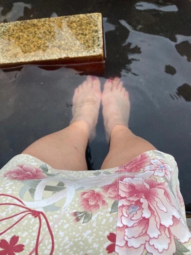 足湯気持ち良い〜