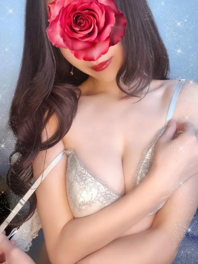 生着替え…近くで見たい？｜写メ日記｜朝霧まゆ｜品川・五反田 出張エステ アロマファンタジー高輪