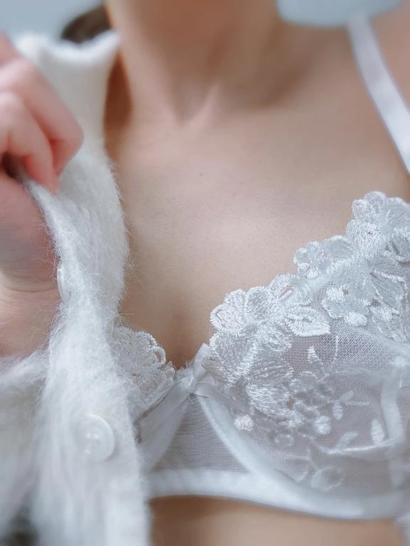 雪だね✨🐱❄️｜写メ日記｜葉室のあ｜品川・五反田 出張エステ アロマファンタジー高輪