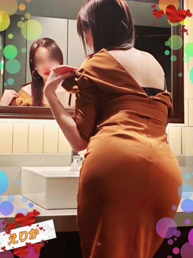 後ろから抱きしめて