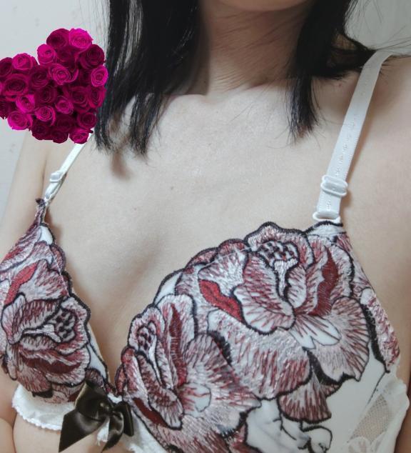 本日　出勤してます｜写メ日記｜はる｜錦糸町・小岩・葛西 一般デリヘル マダム錦糸町