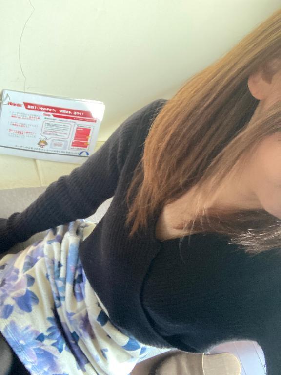 明日出勤します(*^^*)｜写メ日記｜えみ｜錦糸町・小岩・葛西 一般デリヘル マダム錦糸町