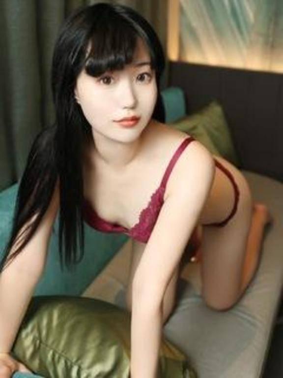 またロングに